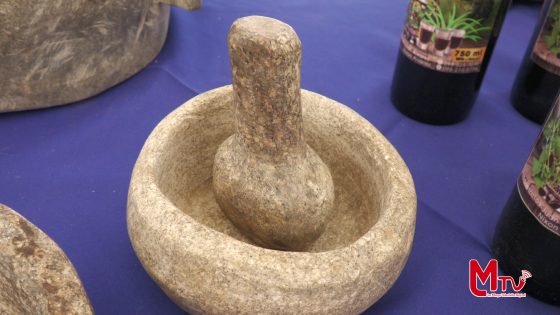 En el cantón Palanda se elaboran morteros de piedra.