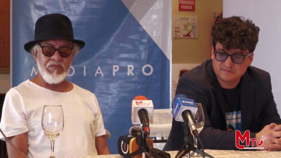 Los comediantes Carlos Michelena y El Ave Jaramillo se presentaron en Loja.